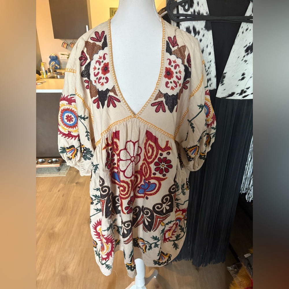 Embroidered Floral Boho dress Zara small